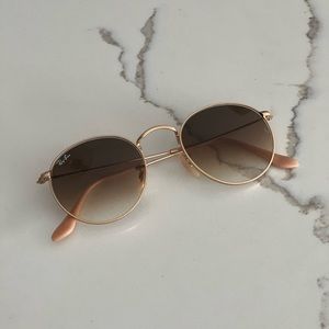 Round Metal Ray-Ban Sunglasses